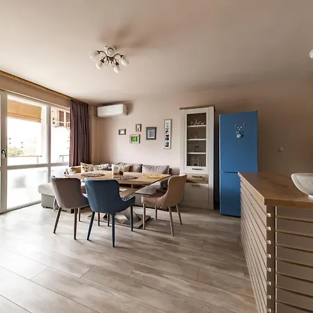 Happy Town Apartament Wielkie Tyrnowo