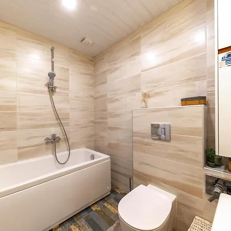 Happy Town Apartament