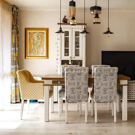 Happy Town Wielkie Tyrnowo