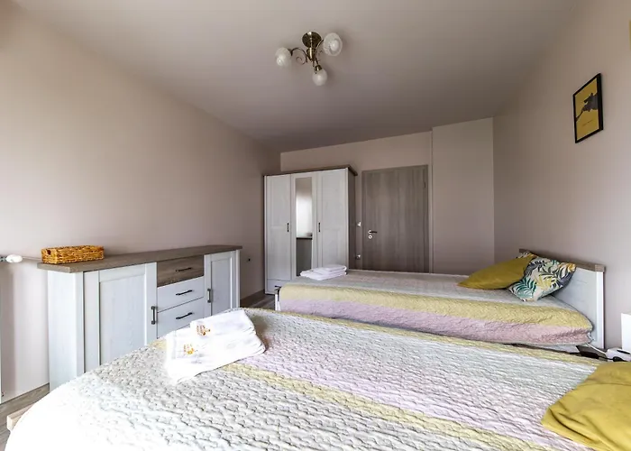 Happy Town Apartman *