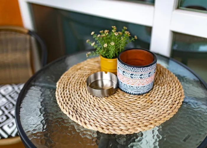 Happy Town Apartment